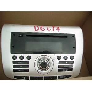 AUTORADIO CD LANCIA DELTA DAL '08 USATA (7648366316=AR5)