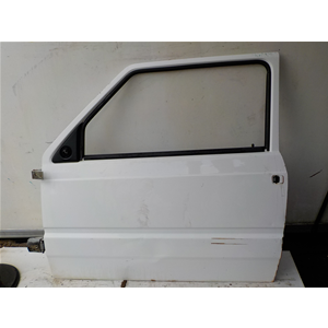 Sportello porta portiera anteriore sinistra Fiat Panda 141 bianco.